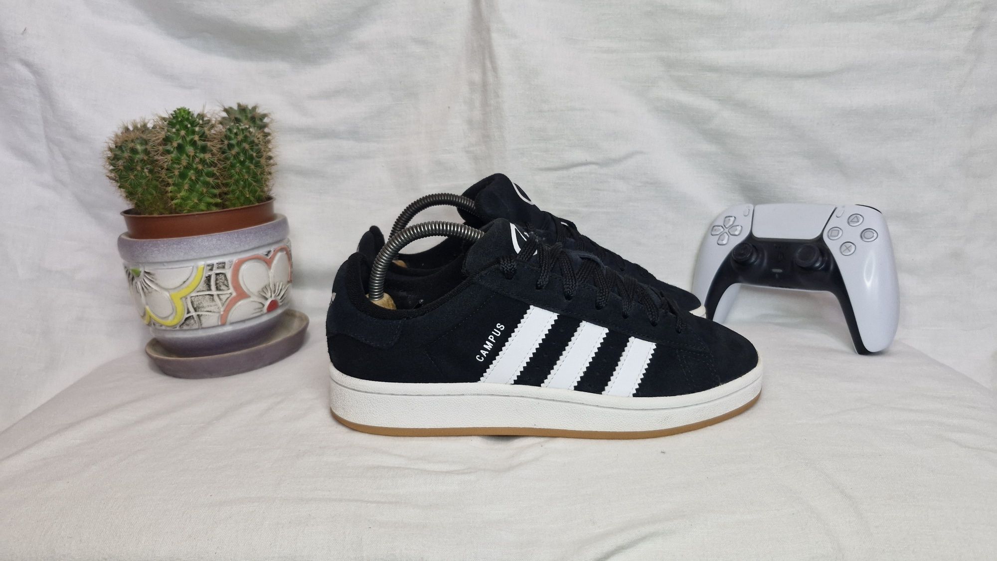 Чорні Adidas Campus.Розмір 38