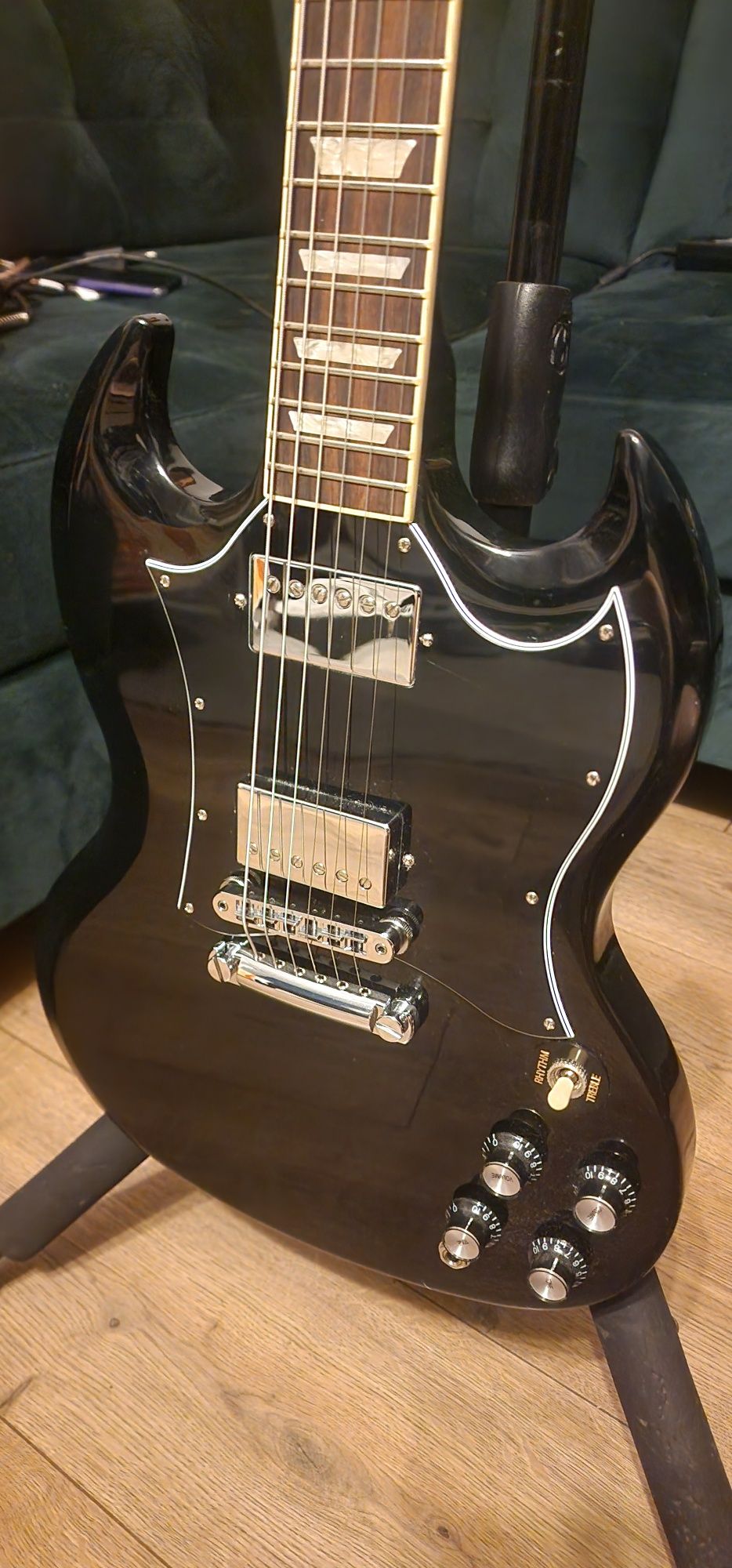 Nowa gitara Gibson SG Standard Ebony