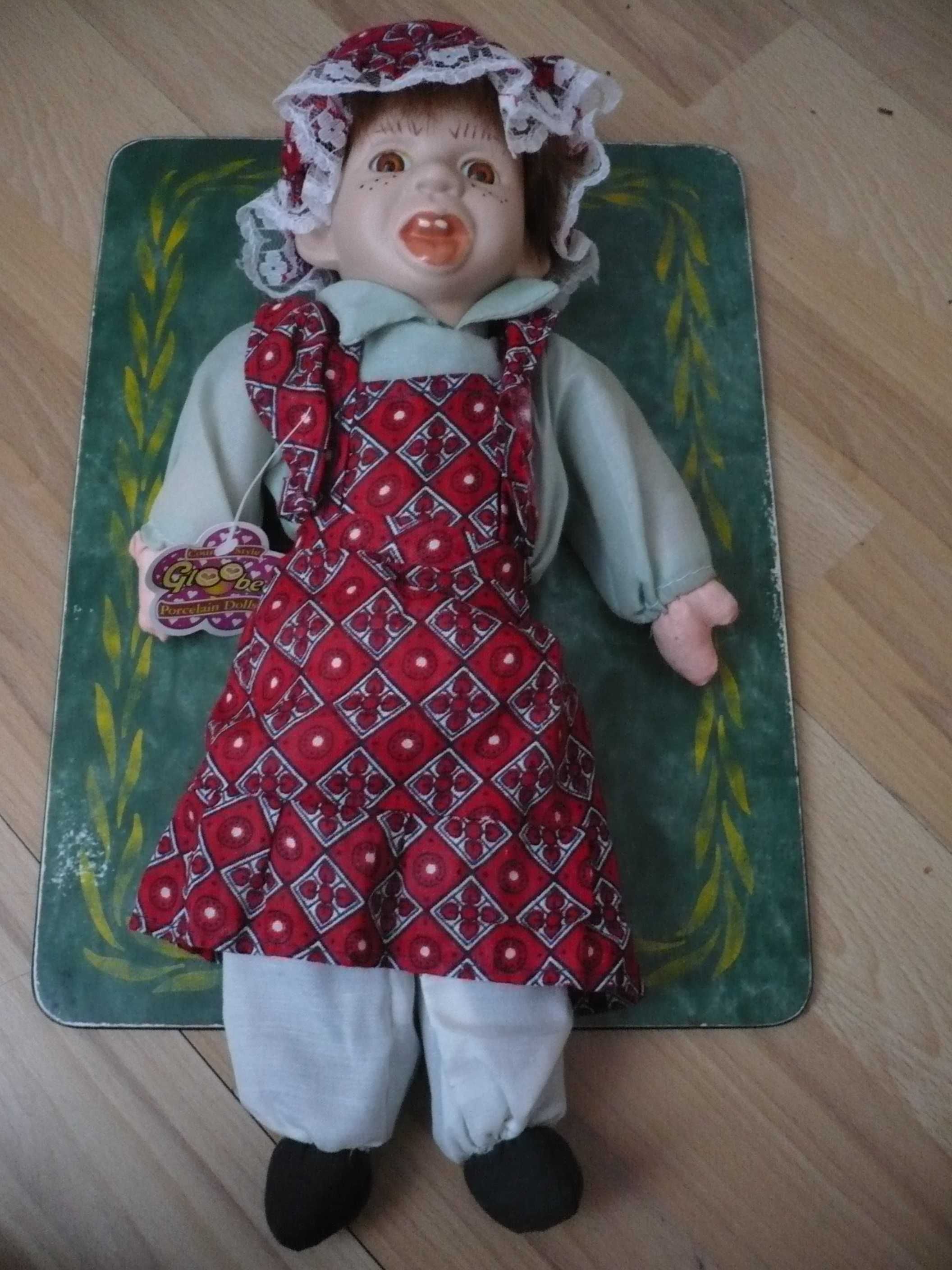 Gloo Bee Country Style Porcelain Doll (1996)