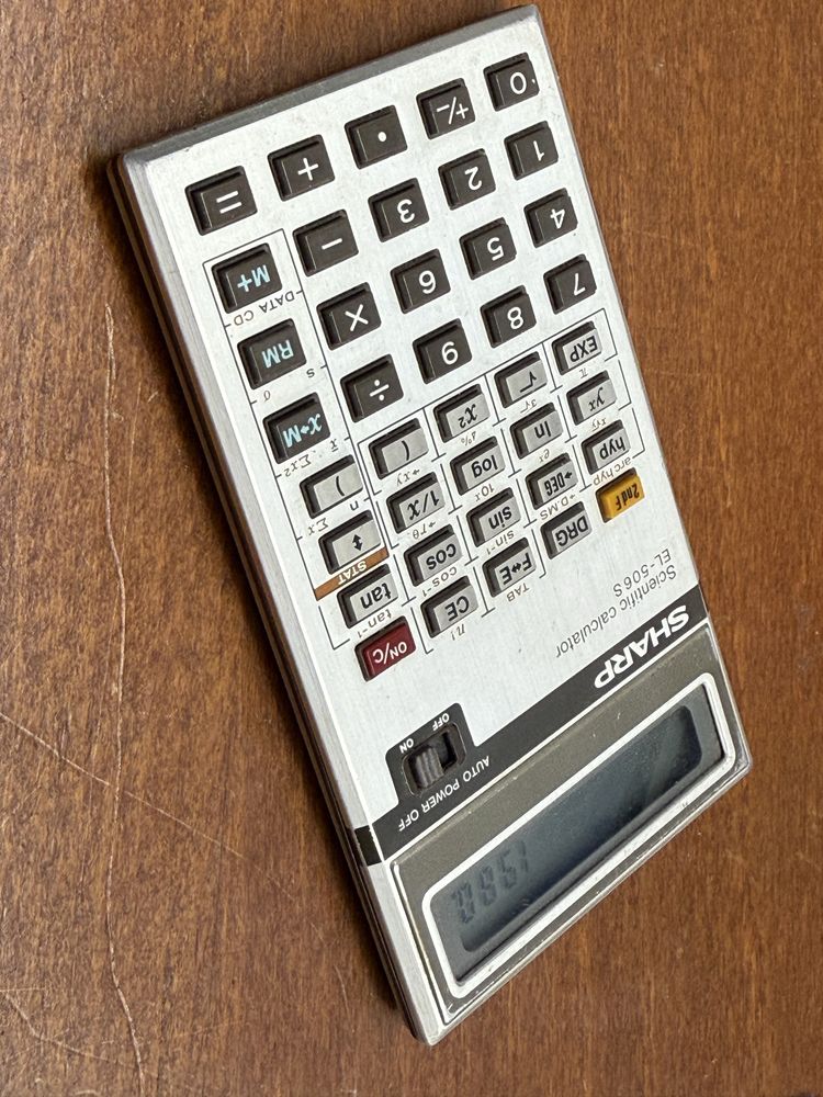 Retro zabytkowy kalkulator EL-506S SHARP LATA 80
