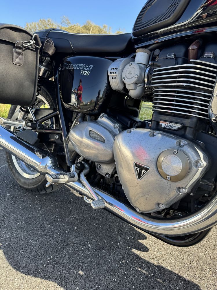 Triumph Bonneville T120
