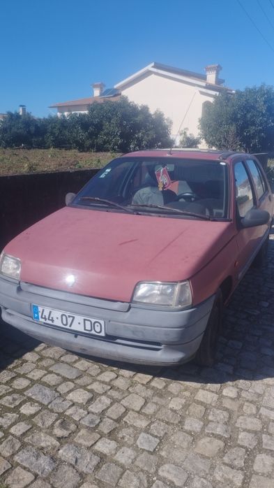 Renault Clio a gasolina