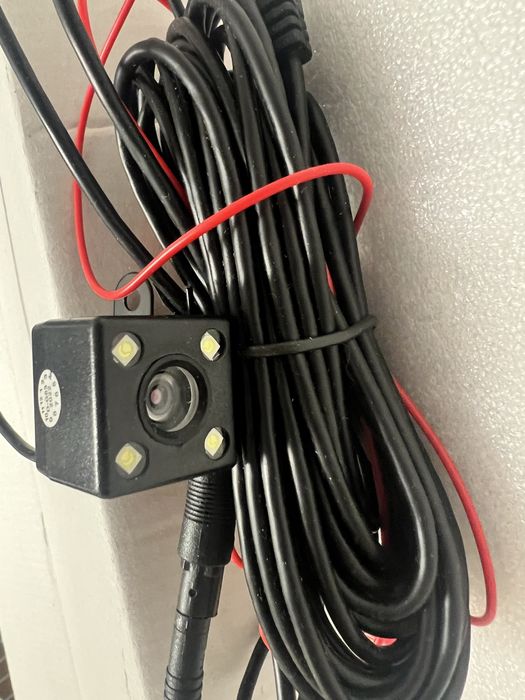 Kamera cofania z LED – do samochodu, z długim przewodem