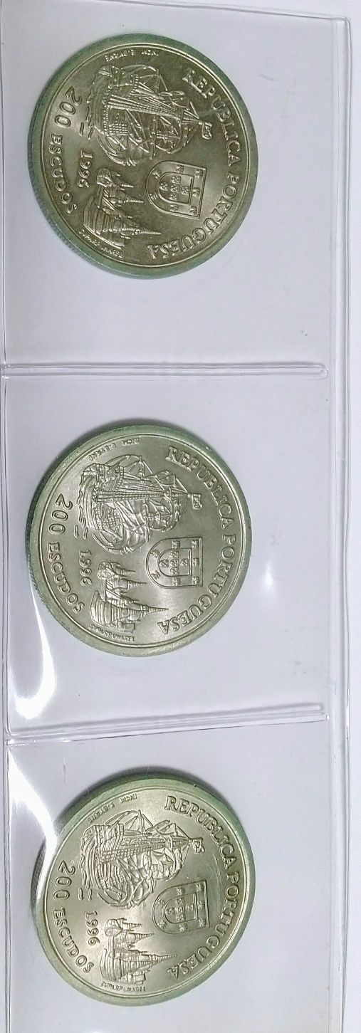 Moedas de 200 escudos de 1991, 93 e 96