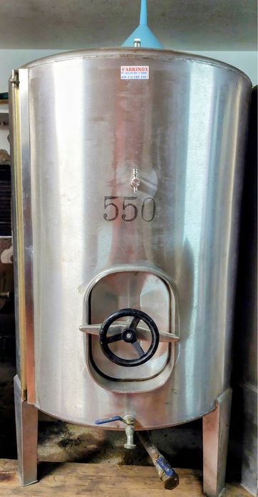 Cuba inox 550 Litros