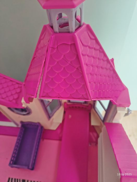 Sprzedam duży domek Barbie – 50 zł