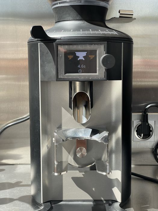 Кавомолка Anfilm Milano