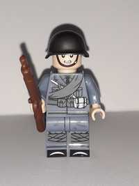 10 Figurek żołnierzy włoskich z bronią ww2 komp. z Lego, Cobi