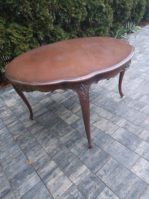 Piękny stary stół Ludwikowski