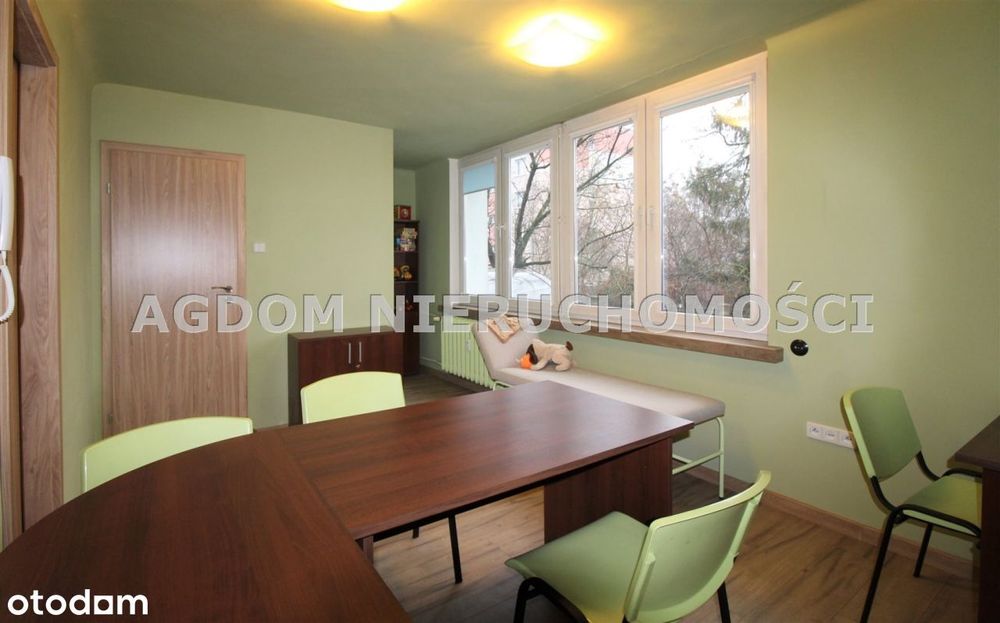 Kawalerka w Centrum - wysoki parter