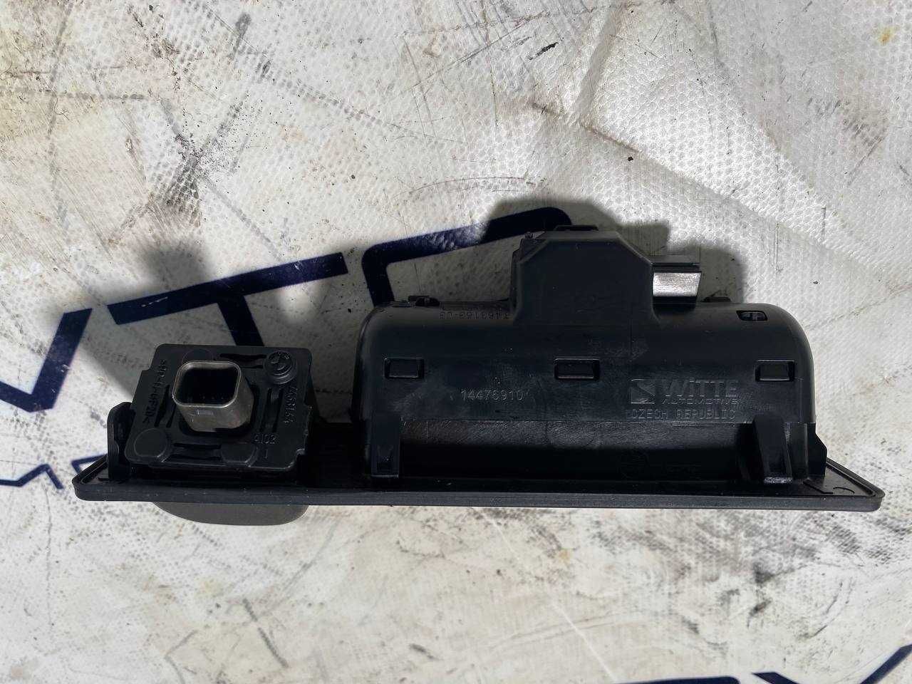 Камера заднего вида BMW X1 F48