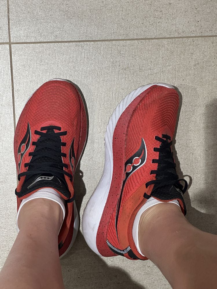 Asics / puma / saucony