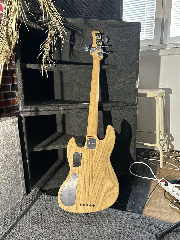 Sire V7 5 string ash gitara basowa