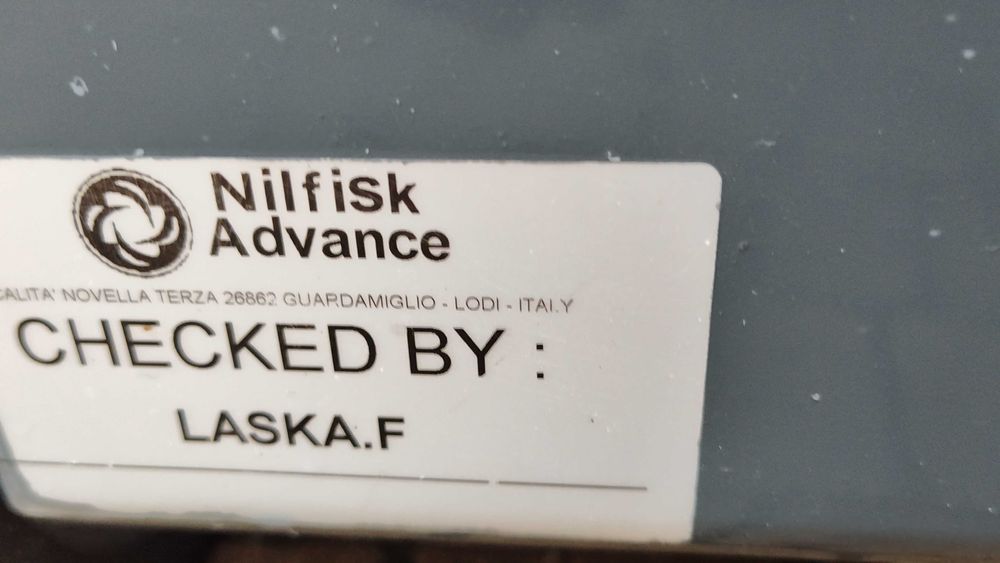 Szorowarka, automat szorujący Nilfisk CA 331