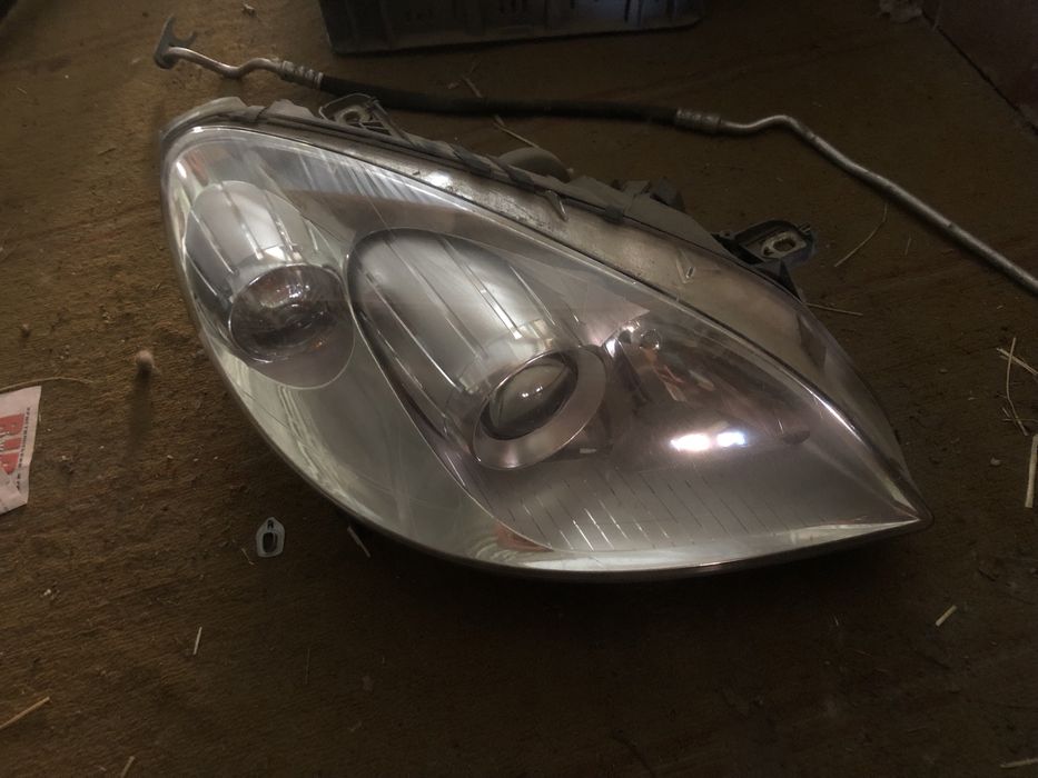 Фари Mercedes-Benz B-Class 2005-2009