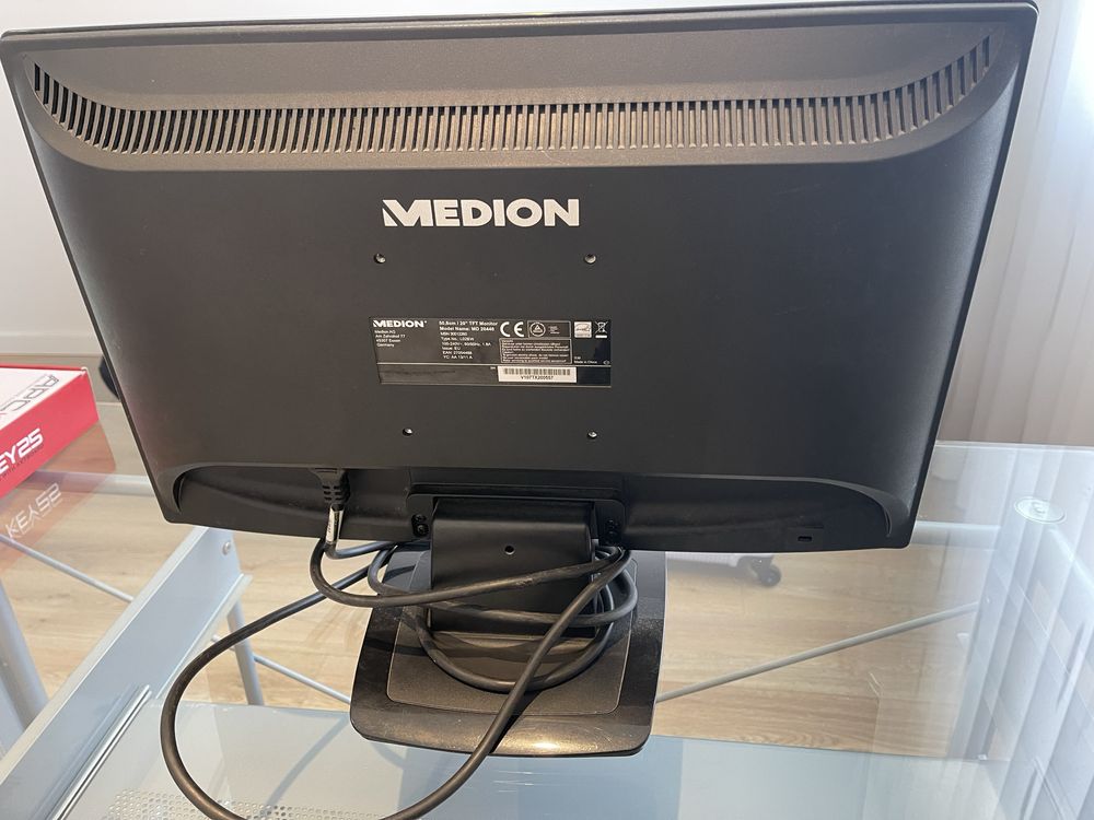 Monitor Medion como novo