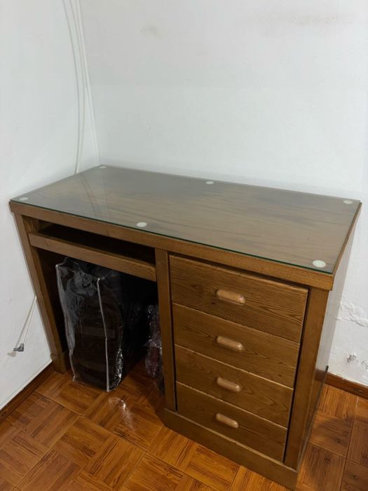 Secretaria vintage madeira maciça