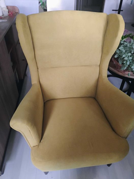 Żółty Fotel Uszak