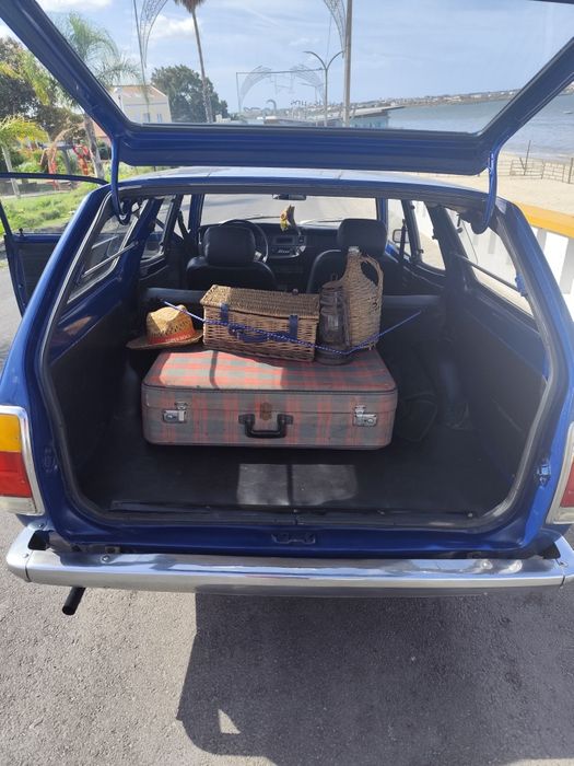 Datsun 120Y  Van 1976