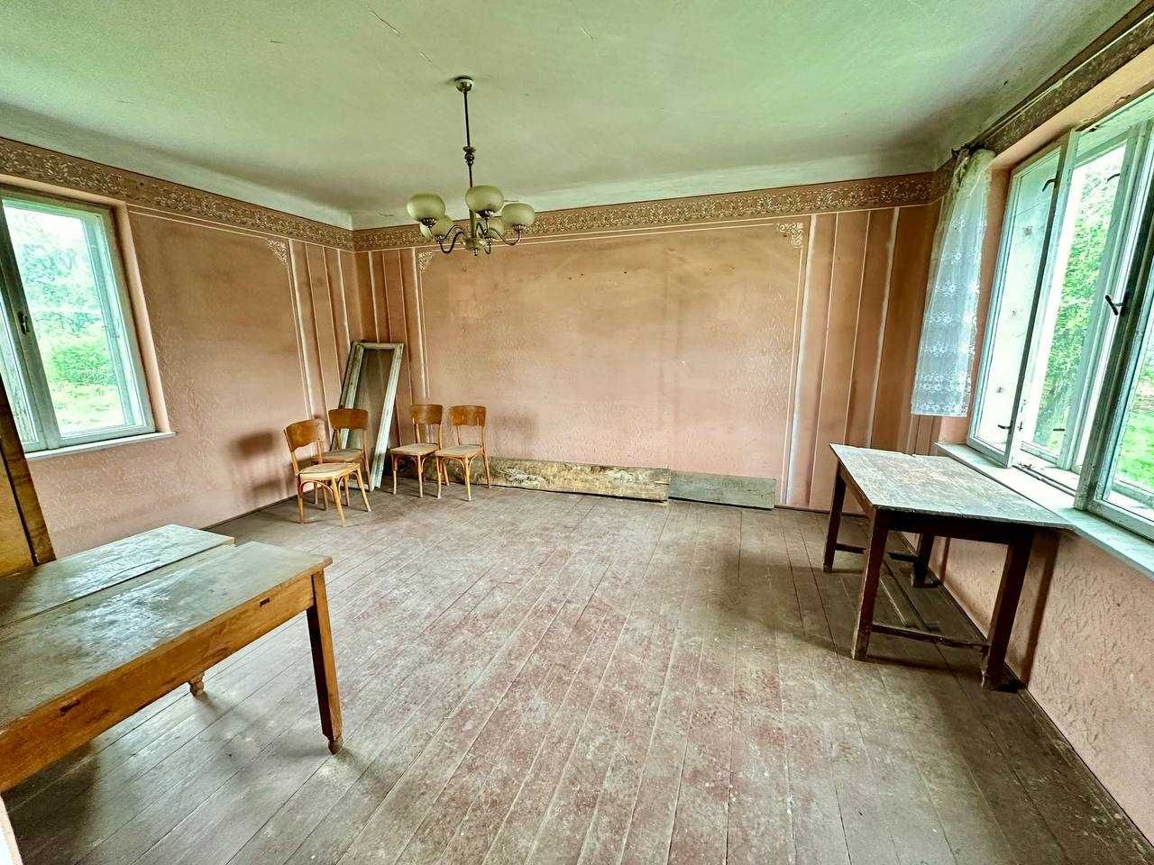Продається цегляний будинок у м.Дрогобич  вул.Зубрицького