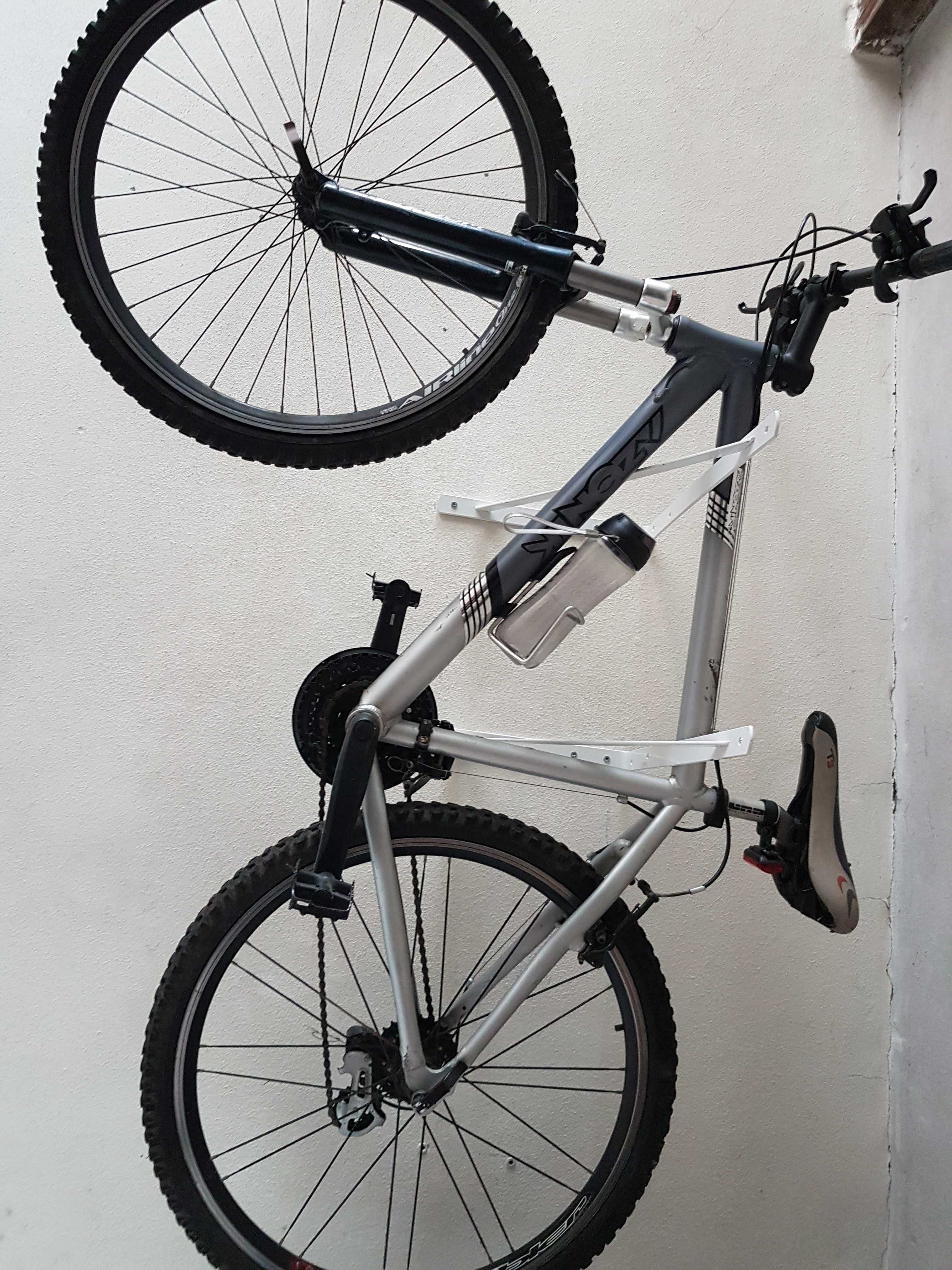 Bicicleta Azonic aluminio     r 26