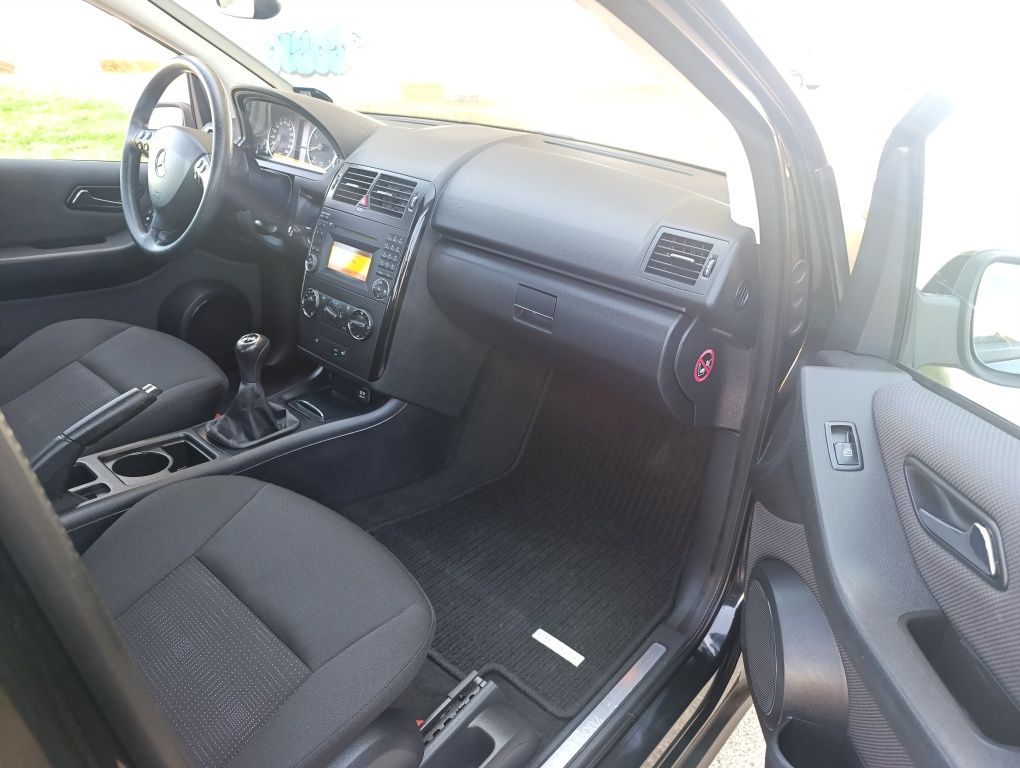 Mercedes-Benz w169 a160 benzyna niski prze 149tys km Zadbany Niemcy