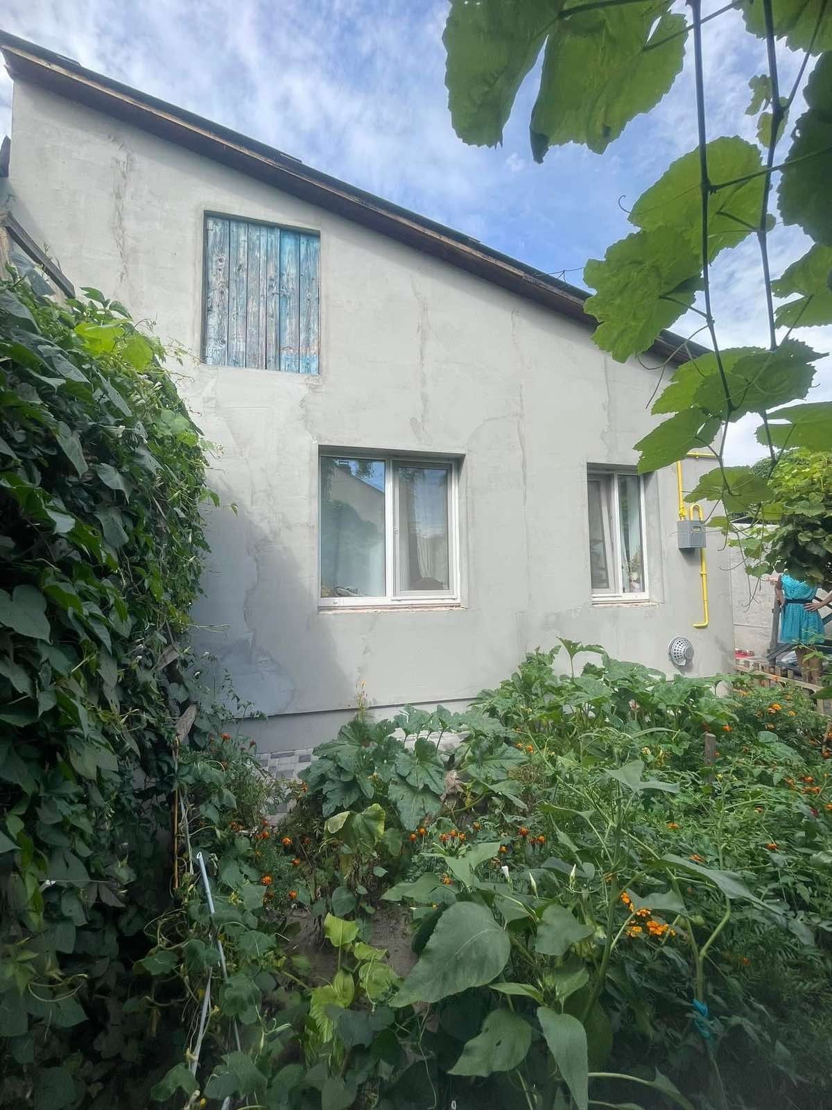 Продам частину будину в центрі міста