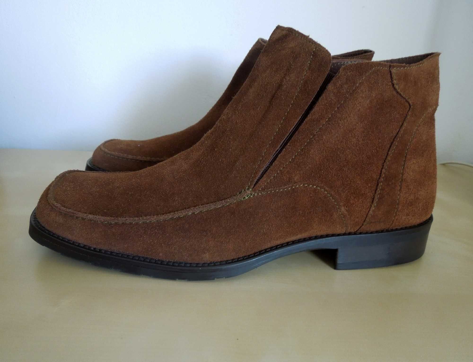 Botas / Botins Foreva - Homem - Camurça castanha - tamanho 44 - NOVAS