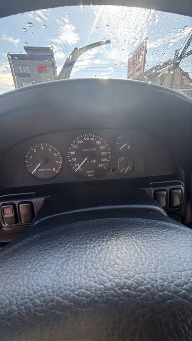 Mazda 323 F 1.5 16 V