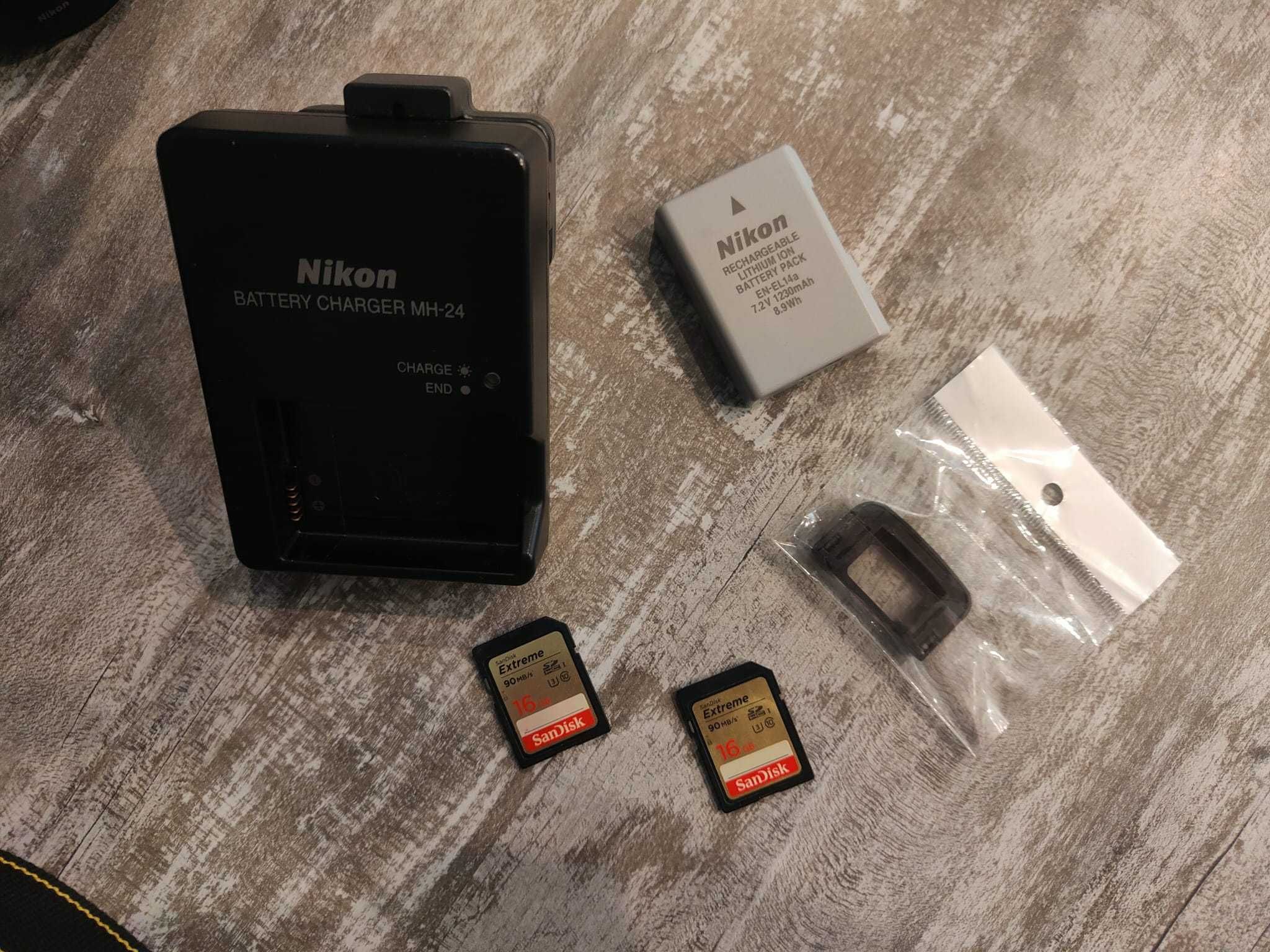 Nikon D5500+ lampa Nissin Di700A