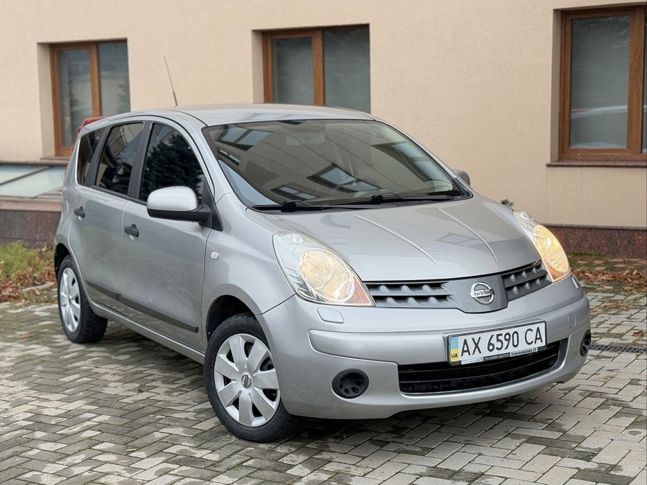 Nissan Note 2008 рік 1.4 бензин 142 тисячі пробігу