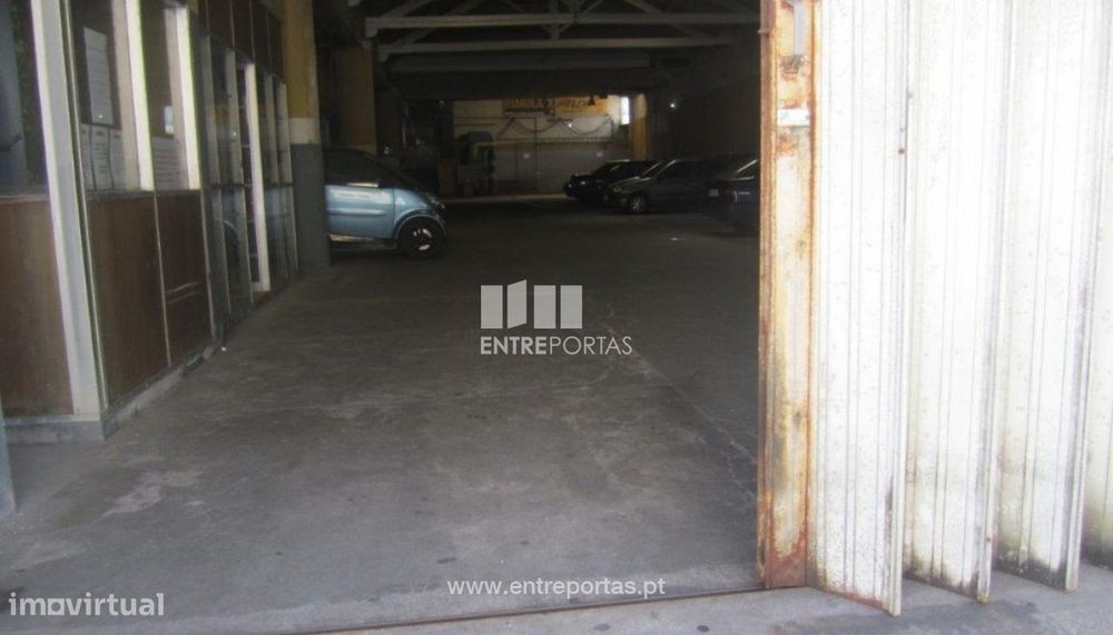 Venda de Armazém com 900m2 no centro da cidade, Póvoa de Varzim