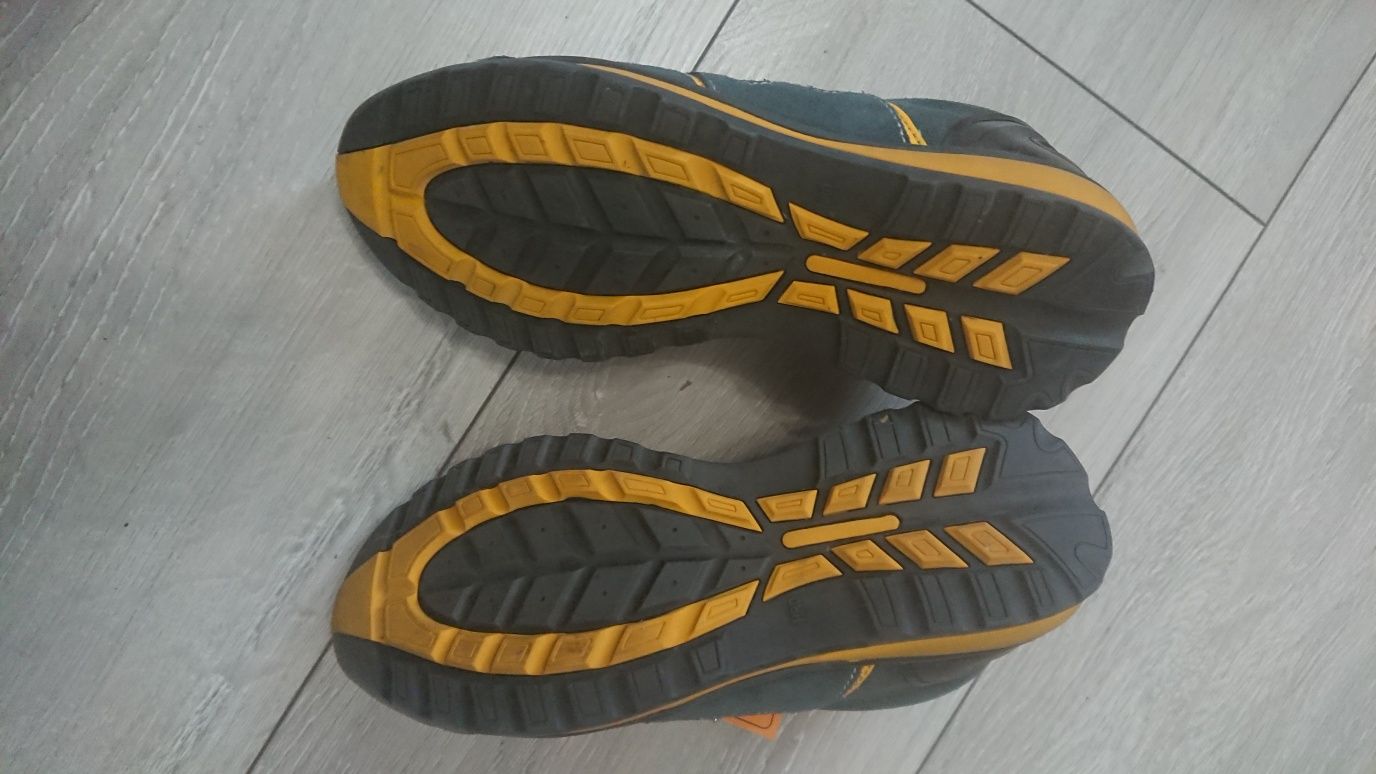 Buty obuwie robocze damskie Urgent