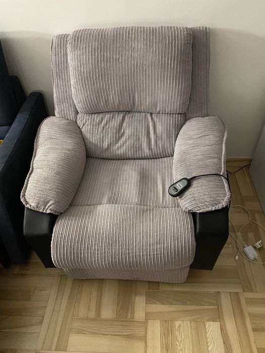 Fotel rozkladany i tez na rece