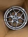 Felgi Jr34 / 18 cali /5x112 opony 22 r