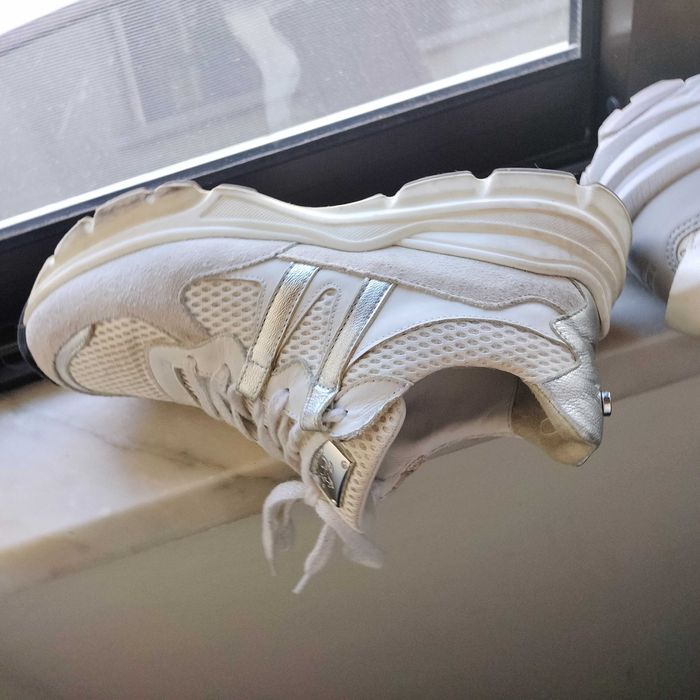 Sapatilhas marca Cavalinho e Dr Franklin