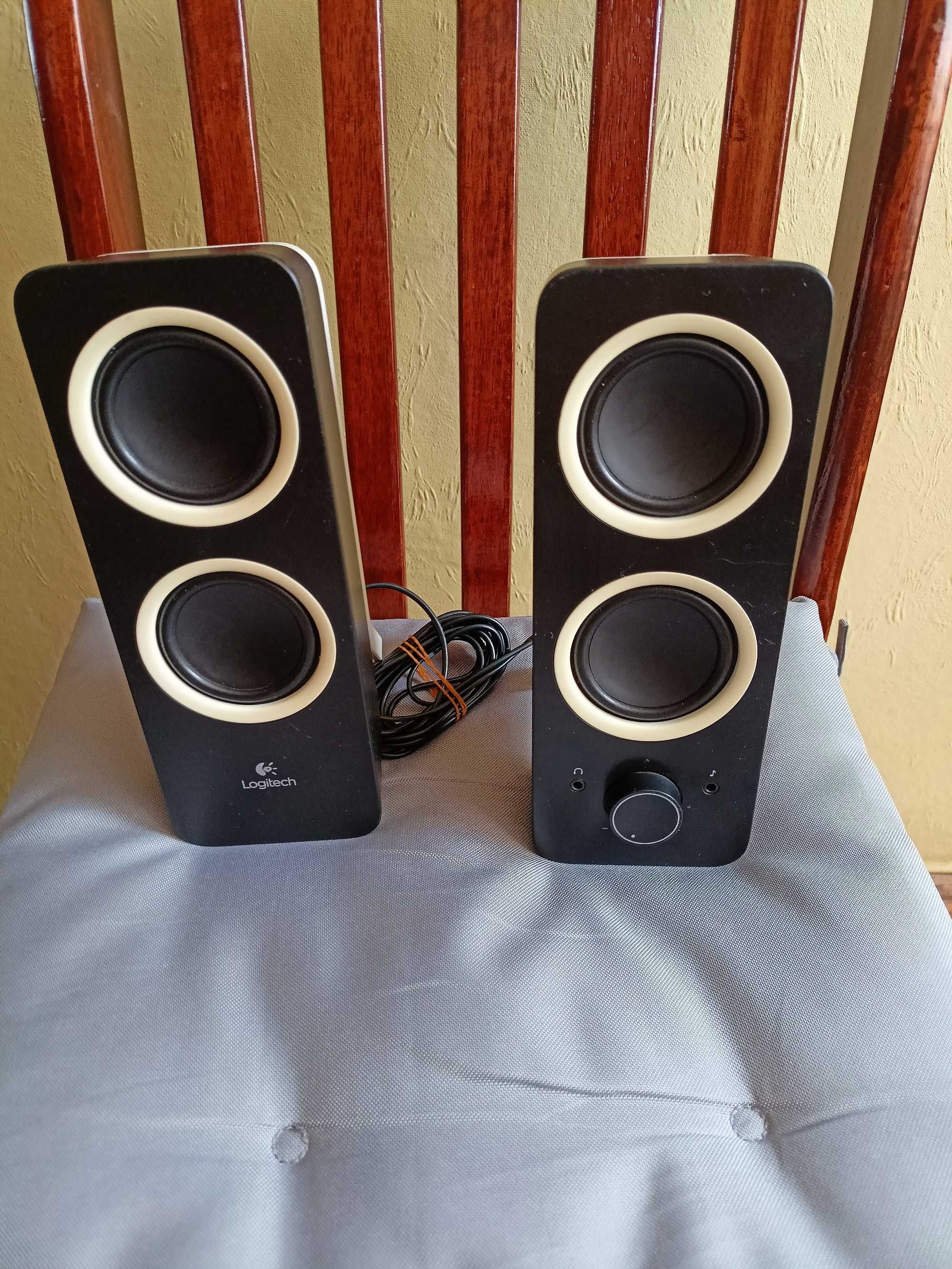 Głośniki LOGITECH Multimedia Speakers Z200