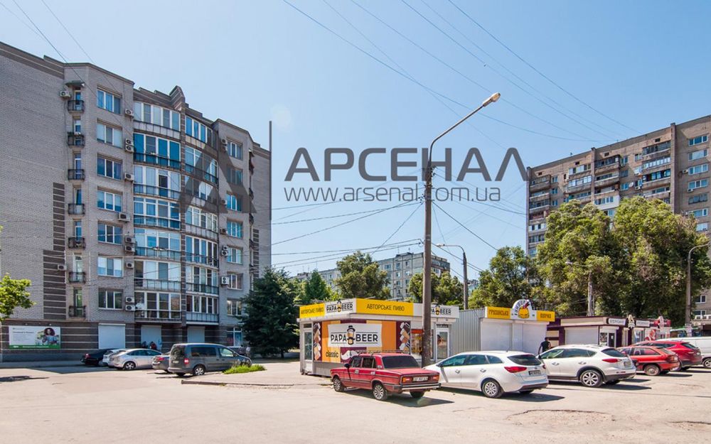 Приміщення в р-ні Малого ринку  - 174 кв.м.