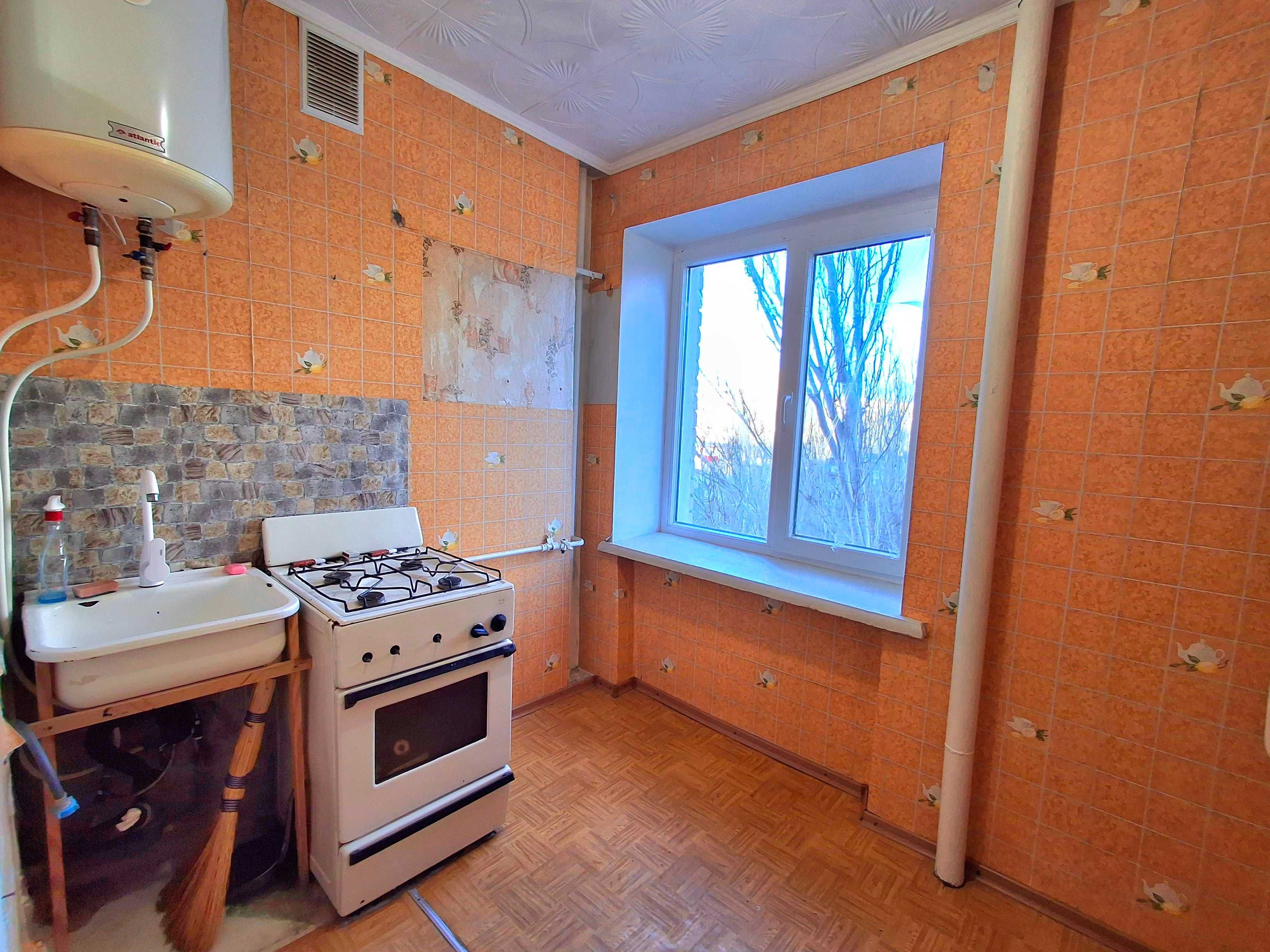 У продажу 3 к. квартира, вул. 3я Слобідська 56. Центр