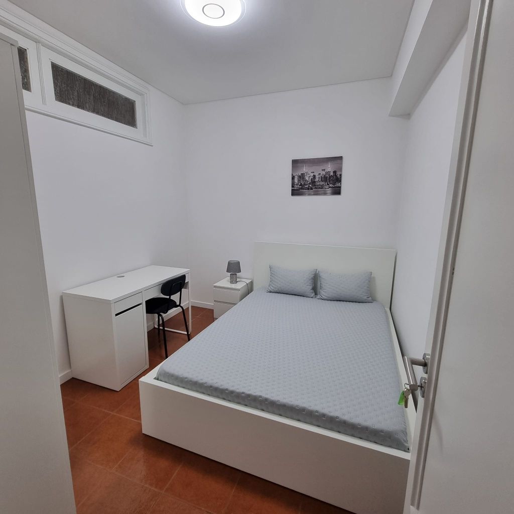 Quarto menina estudante Felgueiras