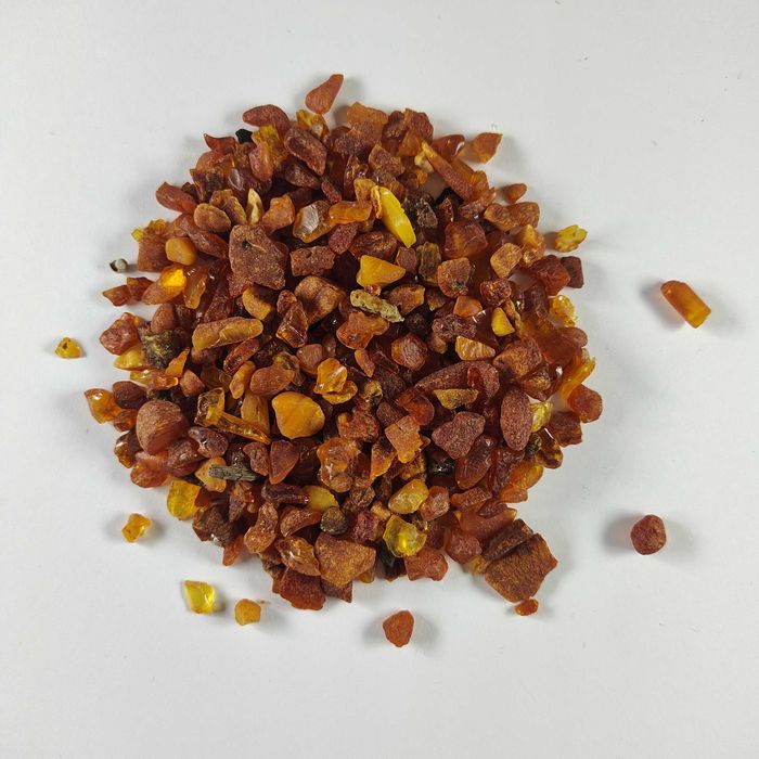 Naturalny bursztyn bałtycki na nalewkę 100gr