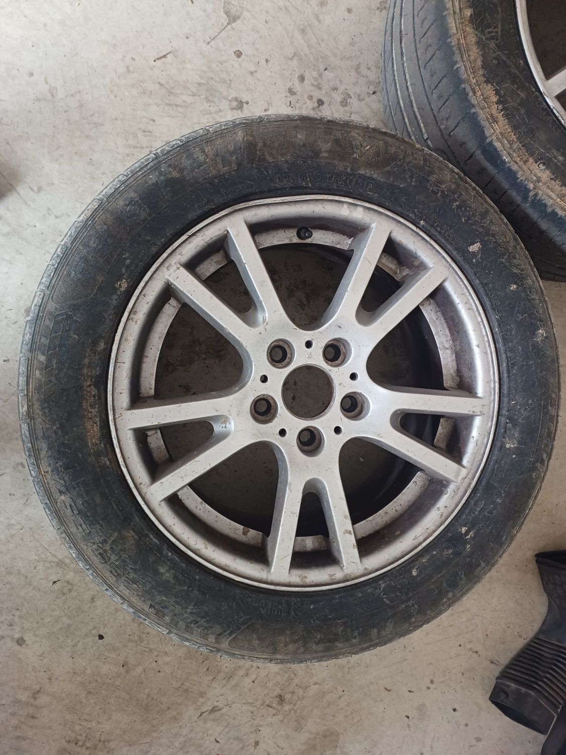 3 Jantes bmw x3- 1 boa + 2 danificadas