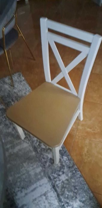 Krzesła do jadalni