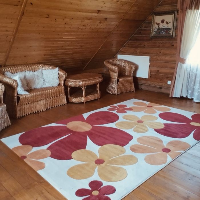 Здається будинок подобово