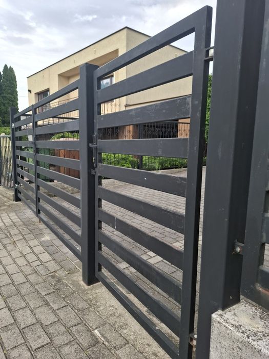 Brama dwuskrzydlowa 3m plus furtka