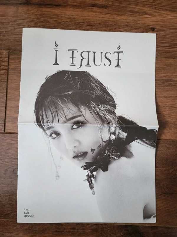 Minnie I trust (g)i-dle kpop plakat photobook