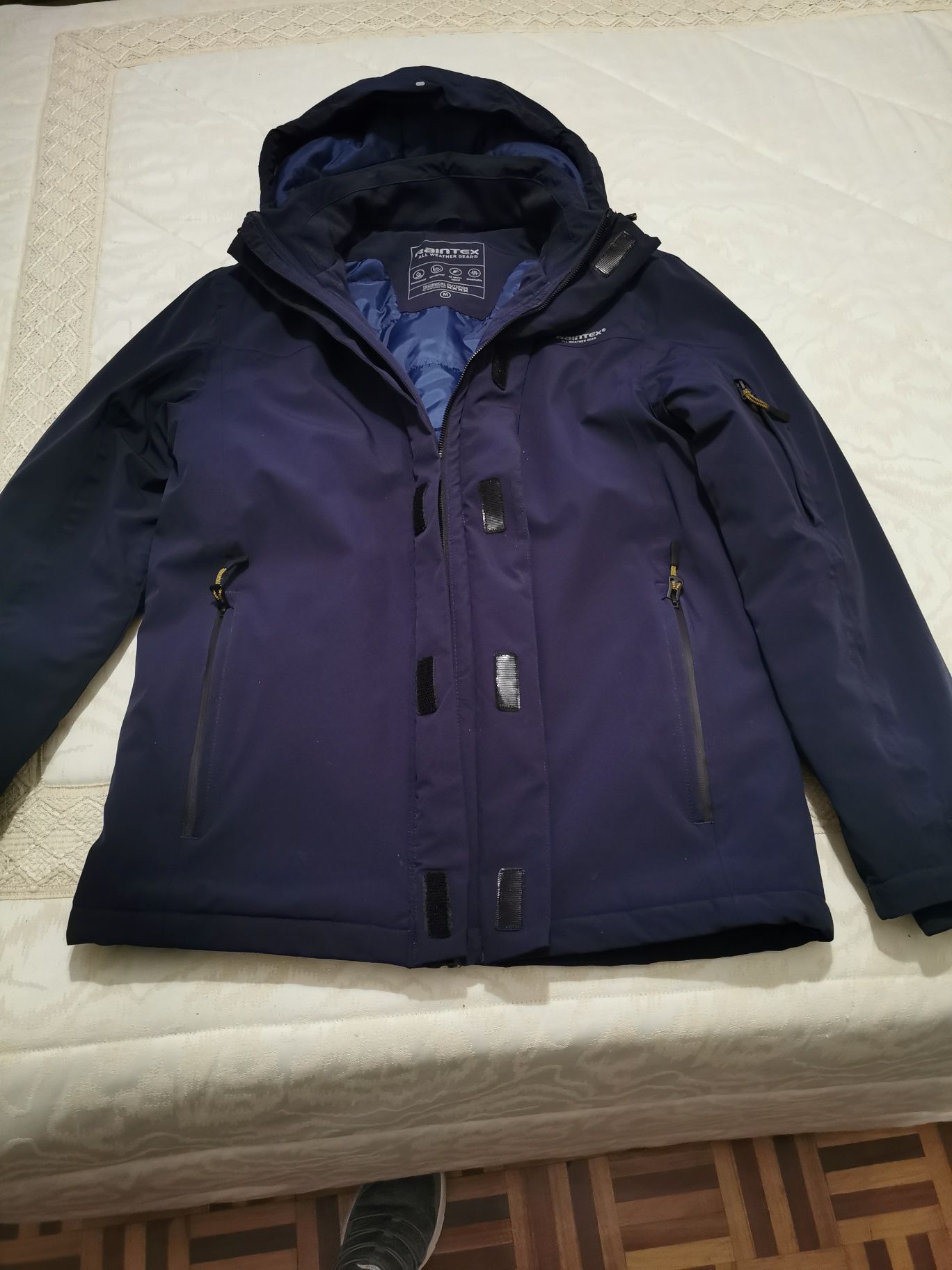 Parka azul escura de homem/jovem