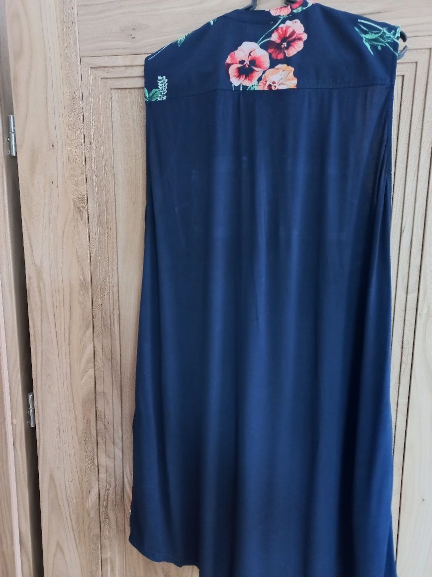 Śliczna duża sukienka New York USA rozm XL- XXL