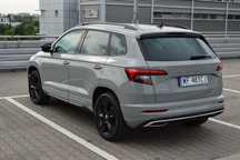 Skoda Karoq 4x4 Sportowe Fotele Canton Sound Kamera Virtual Cockpit PDC Hak VAT23%