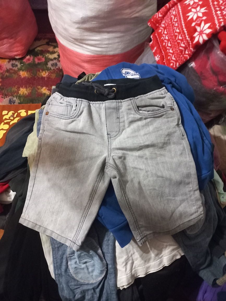 Продамо залишки одним мішком вживаний одяг, секонд